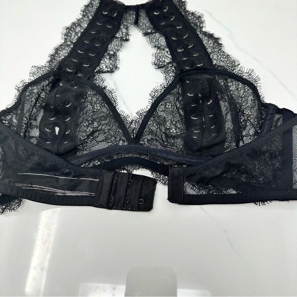 Victoria Secret Lace Bralette- Size M - Picture 5 of 9